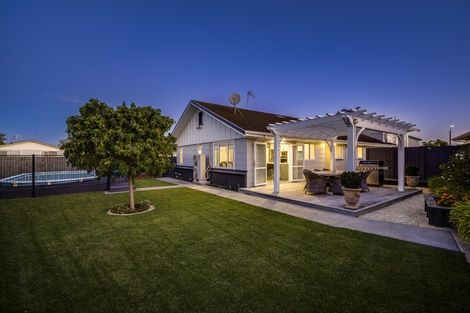 Photo of property in 35 Holyrood Street, Taradale, Napier, 4112