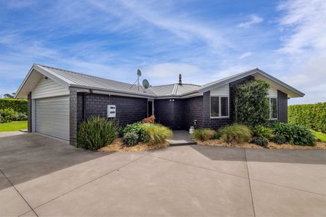 Photo of property in 169 Upper Pitone Road, Pitone, New Plymouth, 4374