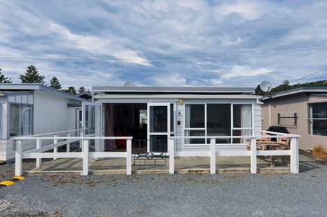 Photo of property in 3/132 Esplanade, Kaikoura, 7300