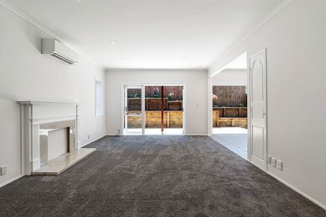 Photo of property in 2/26a Penning Road, Castor Bay, Auckland, 0620