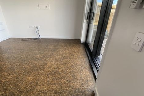 Photo of property in 14 City View Terrace, Birkenhead, Auckland, 0626