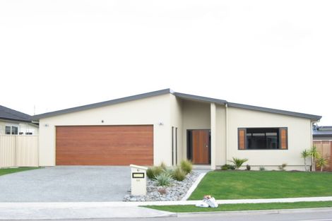 Photo of property in 64 Russell Robertson Drive, Havelock North, 4130