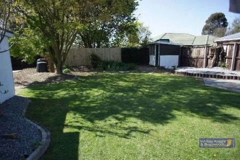Photo of property in 12 Oakdale Street, Avonhead, Christchurch, 8042