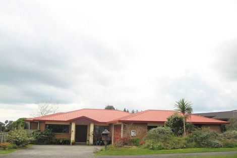 Photo of property in 19 Ashmore Drive, Frankleigh Park, New Plymouth, 4310