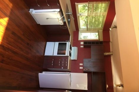 Photo of property in 130 Gladstone Road, Dalmore, Dunedin, 9010
