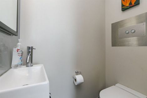 Photo of property in Manston Apartments, 145up1 Ohiro Road, Brooklyn, Wellington, 6021