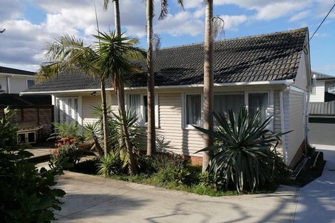 Photo of property in 103 Sunnybrae Road, Hillcrest, Auckland, 0627