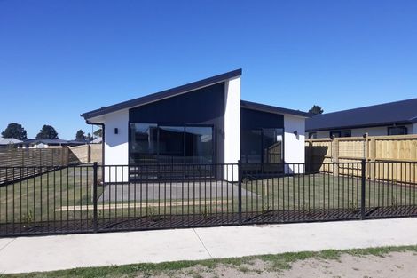 Photo of property in 11 Burrow Street, Rolleston, 7677