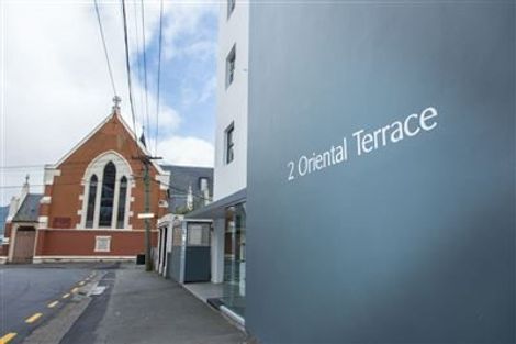 Photo of property in 2f3 Oriental Terrace, Mount Victoria, Wellington, 6011