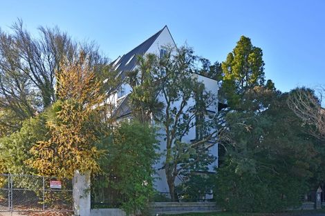 Photo of property in 3/15 Peterborough Street, Christchurch Central, Christchurch, 8013