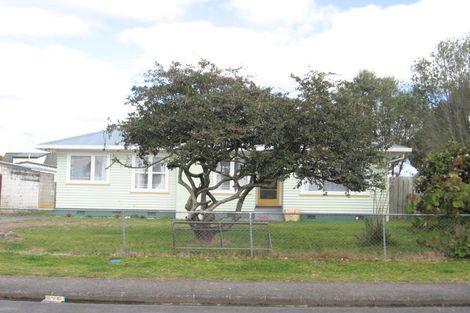 Photo of property in 1/21 Rollerson Street, Papakura, 2110