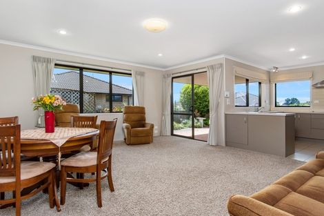 Photo of property in 33 Malta Crescent, Katikati, 3129