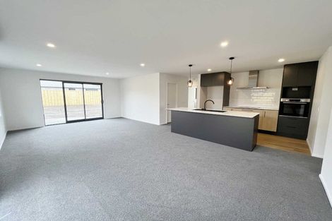Photo of property in 18 Eileen Way, Rolleston, 7615