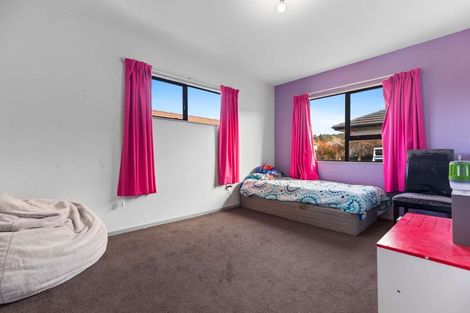 Photo of property in 1 Bullmore Place, Pukehangi, Rotorua, 3015