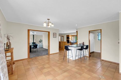 Photo of property in 69 Waverley Road, Gordonton, Hamilton, 3287