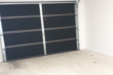 Photo of property in 18a Riverpark Crescent, Henderson, Auckland, 0610