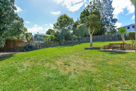 Photo of property in 10 Glenbervie Crescent, Massey, Auckland, 0614