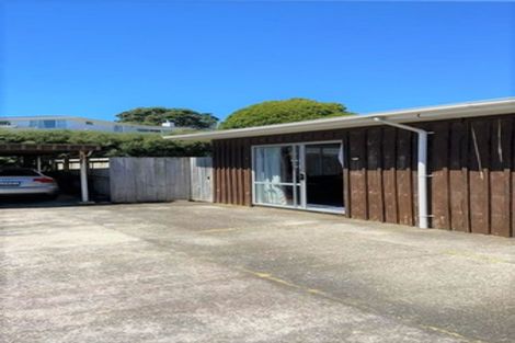 Photo of property in 12 Naumai Place, Spotswood, New Plymouth, 4310