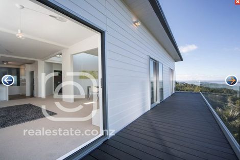 Photo of property in 23 The Drive, Titirangi, Auckland, 0604