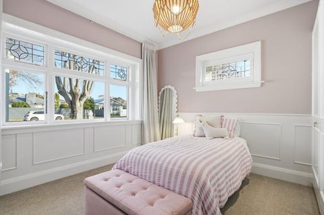 Photo of property in 4 Wherstead Road, Cashmere, Christchurch, 8022