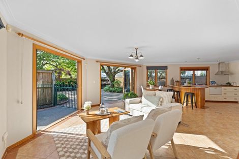 Photo of property in 343 River Road, Claudelands, Hamilton, 3214