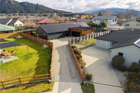 Photo of property in 7 Hebbard Court, Albert Town, Wanaka, 9305