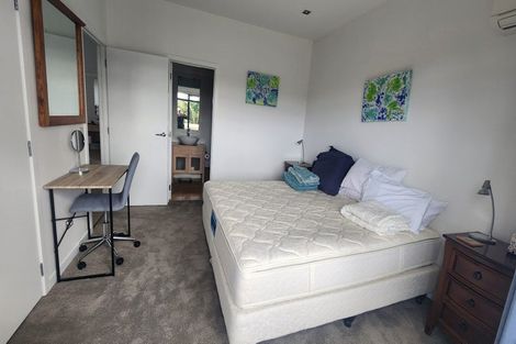 Photo of property in 140 Gills Road, Albany Heights, Auckland, 0632