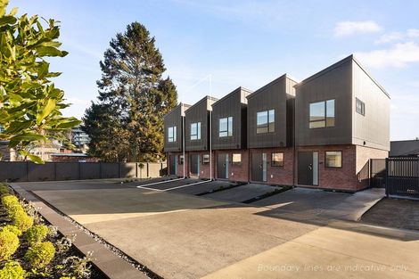 Photo of property in 5u2 Vesty Avenue, Hillcrest, Hamilton, 3216