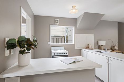 Photo of property in 3/16 Grenville Street, Waltham, Christchurch, 8011