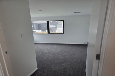 Photo of property in 3 Joseph Bolton Crescent, Trentham, Upper Hutt, 5018