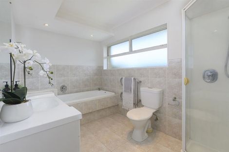 Photo of property in 15 Lilac Place, Otumoetai, Tauranga, 3110