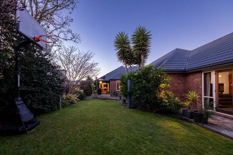 Photo of property in 48 Broadhaven Avenue, Parklands, Christchurch, 8083
