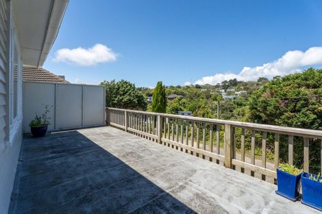 Photo of property in 8 Spenmoor Street, Newlands, Wellington, 6037