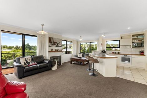 Photo of property in 54 Hawai Street, Two Mile Bay, Taupo, 3330