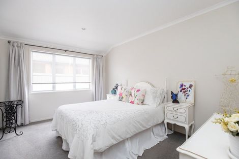 Photo of property in 10 Harris Place, Ngatea, 3503