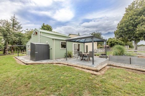 Photo of property in 19 Rathbone Street, Waipawa, 4210