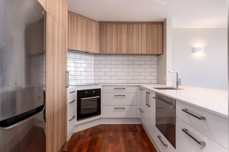 Photo of property in Admiralty Courts, 7/42 Marriner Street, Sumner, Christchurch, 8081