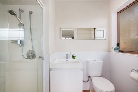 Photo of property in 17 Leeward Drive, Whitby, Porirua, 5024