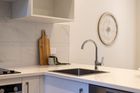 Photo of property in 11 Meg Lane, Glen Eden, Auckland, 0602
