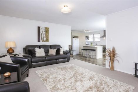 Photo of property in 166 Solar Road, Glen Eden, Auckland, 0602