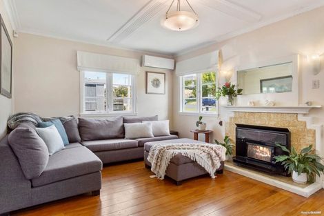 Photo of property in 6 Sealy Road, Torbay, Auckland, 0630