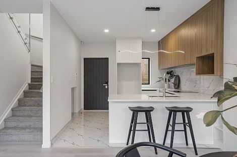 Photo of property in 5/191 Rathgar Road, Henderson, Auckland, 0610