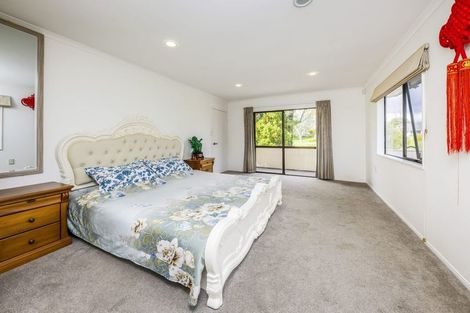Photo of property in 32 Gracechurch Drive, Flat Bush, Auckland, 2016