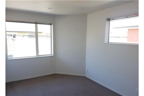 Photo of property in 92a Peverel Street, Riccarton, Christchurch, 8041