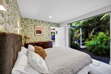 Photo of property in 8 Bright Way, Lower Vogeltown, New Plymouth, 4310