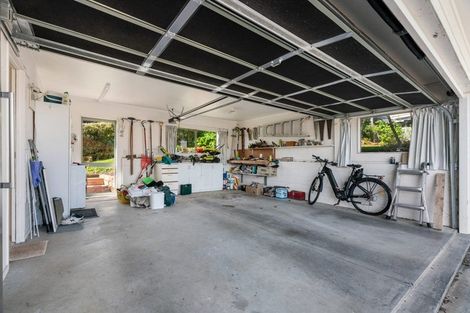 Photo of property in 1/12 Coroglen Avenue, Birkenhead, Auckland, 0626
