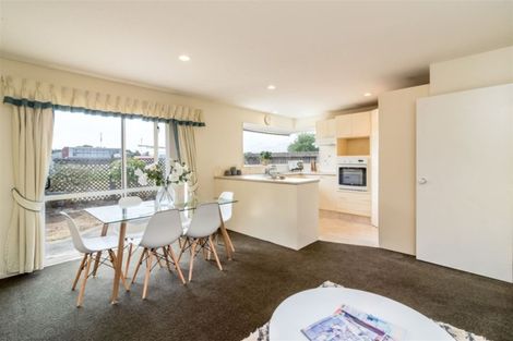 Photo of property in 15a Fieldmoor Place, Parklands, Christchurch, 8083