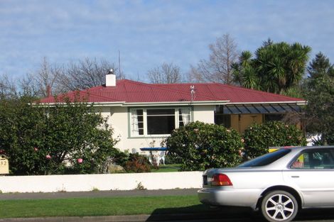 Photo of property in 32 Pitama Road, Awapuni, Palmerston North, 4412