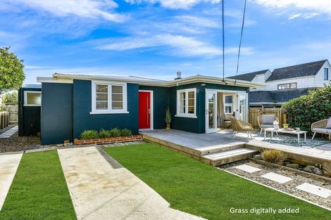 Photo of property in 124a Seaview Road, Paraparaumu Beach, Paraparaumu, 5032