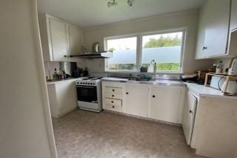 Photo of property in 69 Priestley Drive, Bucklands Beach, Auckland, 2014